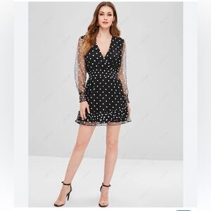 NLW Current Fashions black / white polka dot, long sleeved minidress, S, NWT!
